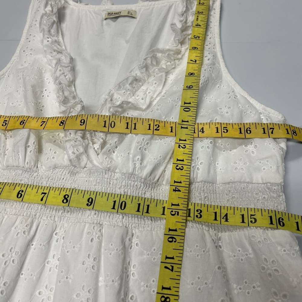 Old Navy Women Y2k Babydoll Eyelet Dress L Ruffle Smocked White Coquette NWT - Picture 6 of 8